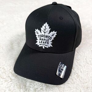 NWT NHL Toronto Maple Leafs Black Blue 3D Embroidered Logo Hat ONE SIZE Hockey